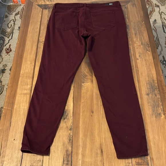 KUT from the Kloth jeans - Picture 2 of 8